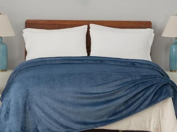 Berkshire Blanket & Home Co. Extra Plush |King | 284 cm x 234 cm |112 in. x 92 in. | Blue