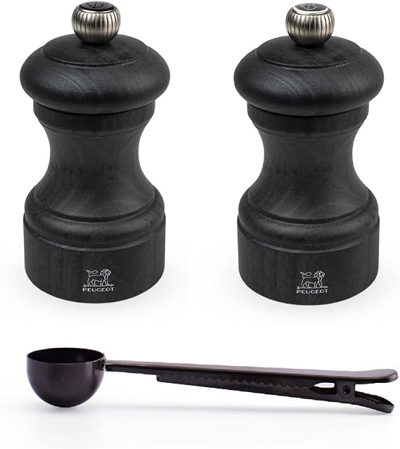 Peugeot - Bistro Manual Salt & Pepper Mill Gift Set - Classic Adjustable Grinder - Beechwood, With Stainless Steel Spice Scoop/Bag Clip (Salt & Pepper Mill Set)