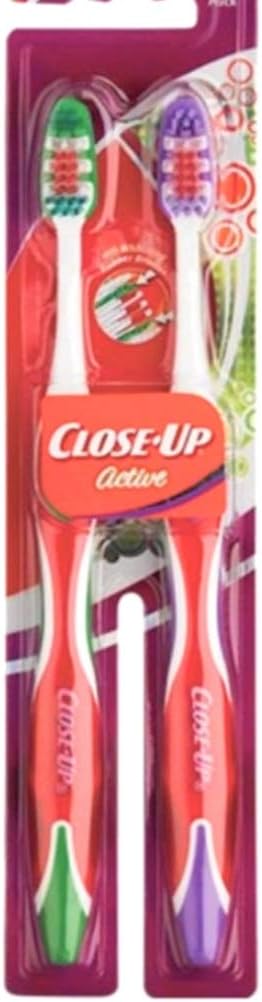 Close-up Active Toothbrush, with whitening Rubber bristles, 2 Pack