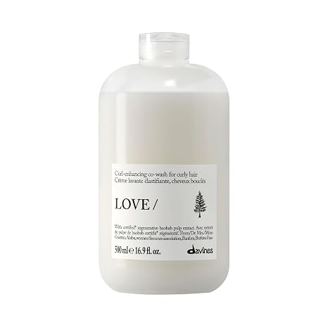 Davines LOVE/Curl Co-Wash Cleansing Cream, 2-in-1 Conditioning Shampoo for Wavy and Curly Hair - Light Gentle Cleanse Removes Impurities for Extremely Soft Curls with Baobab Pulp