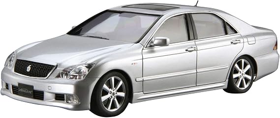 Aoshima Bunka Kyozai 1/24 The Model Car Series No. 118 Toyota GRS182 Crown Royal Saloon G Athlete G 2003 Plastic Model