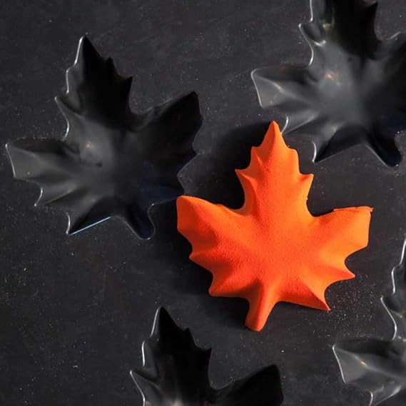 FX 1010 Flexipan Inspiration Silicone Mold with 15 Maple Leaf Cavities