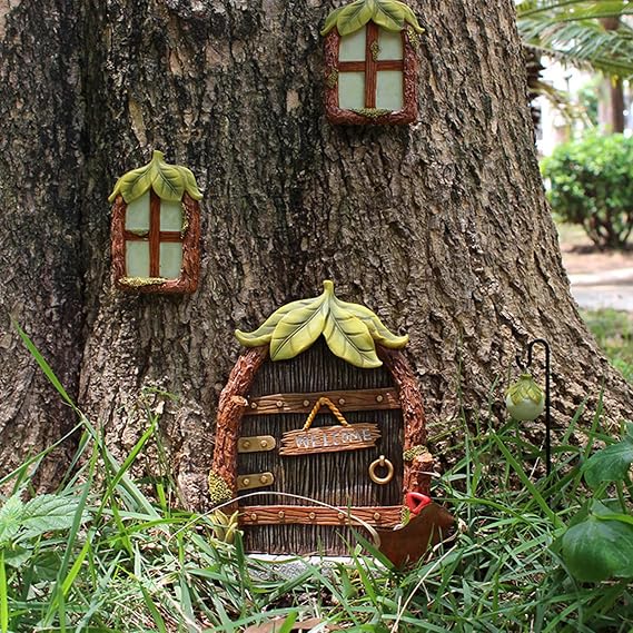 Miniature Fairy Door for Trees, Fairy Garden Accessories, Glow in Dark Garden Sculpture Lawn Ornament, Mini Outdoor Art Decor with Lantern